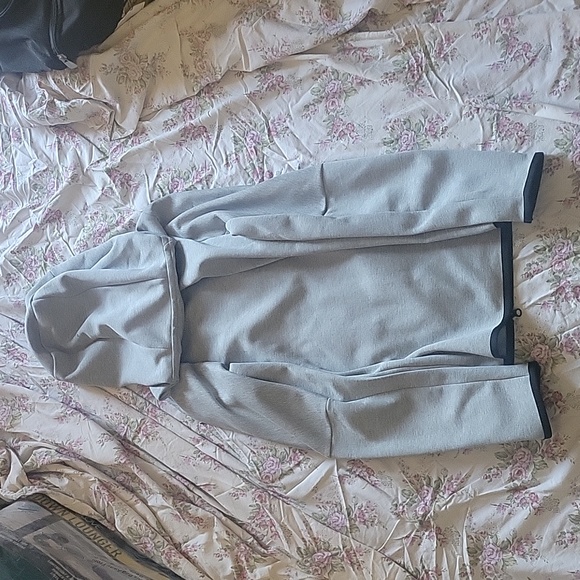 Nike Grey Tech Jacket - Picture 3 of 3